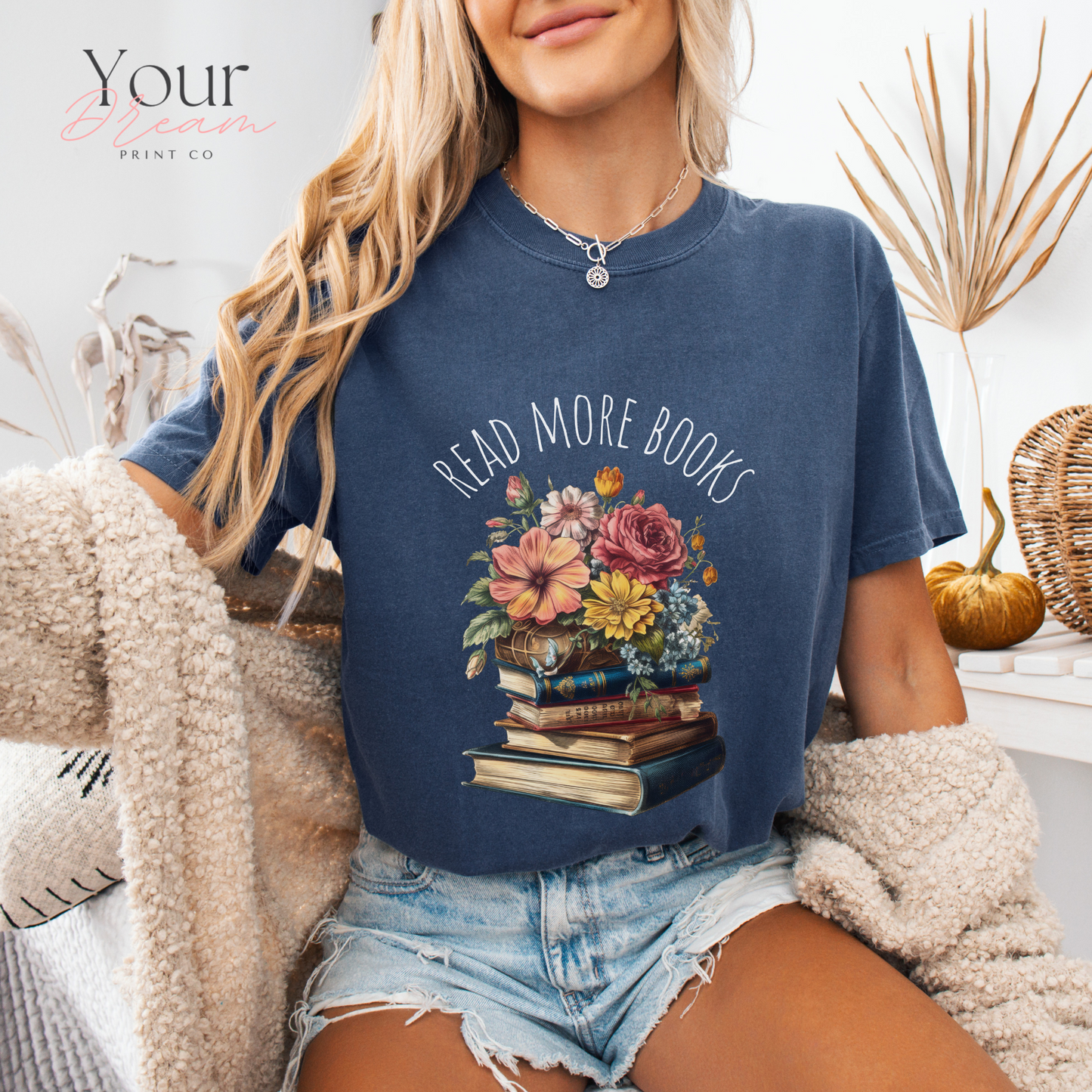 Read More Books T-Shirt – Literary Graphic Tee for Book Lovers & Readers
