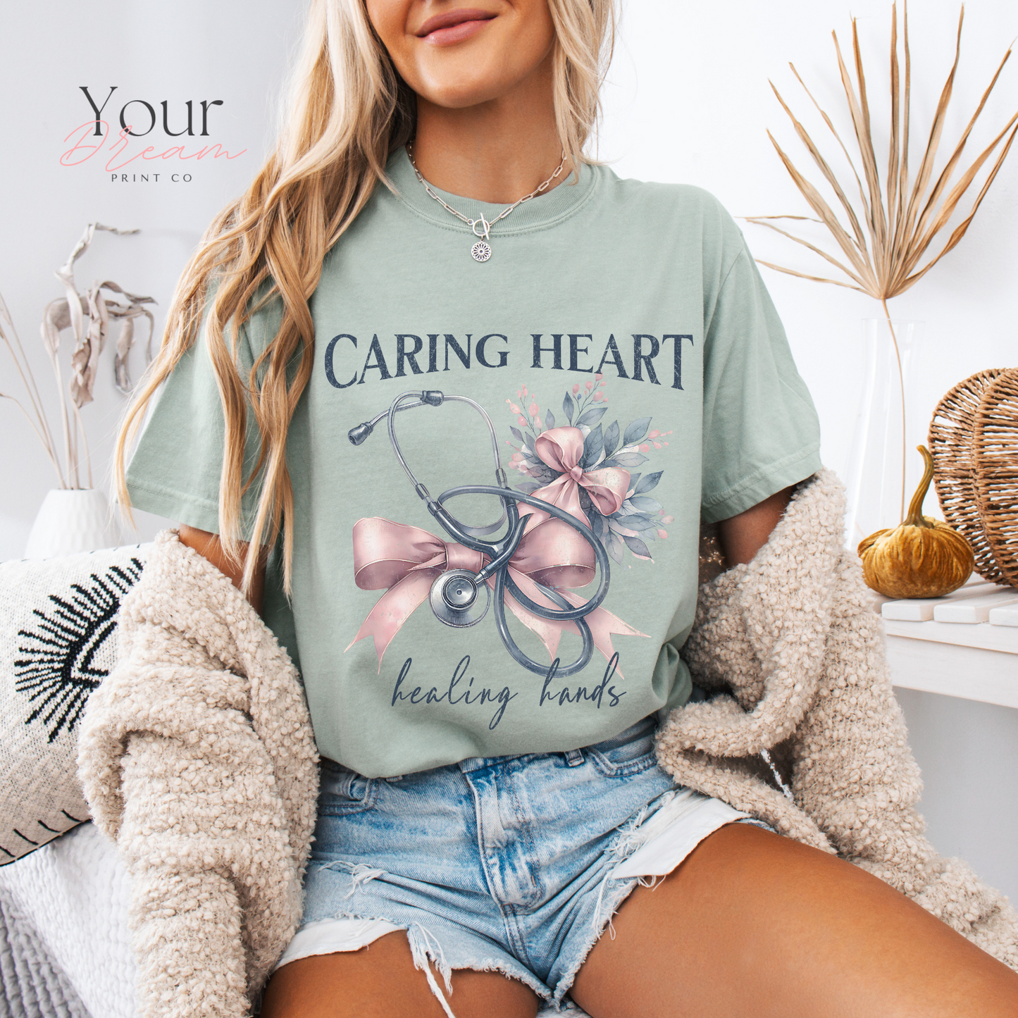 Nurse Shirt Gift - Nurse's day gift - coquette bow - Nurse appreciation gift