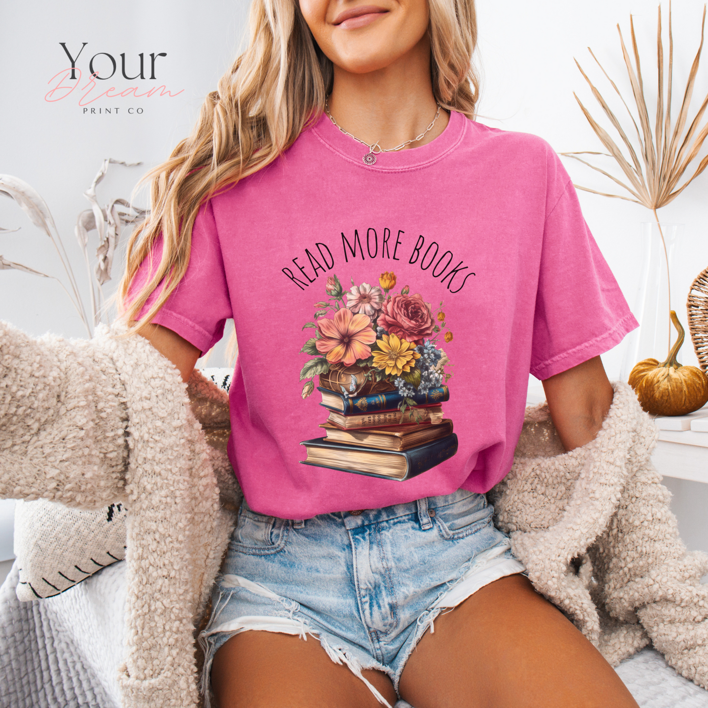 Read More Books T-Shirt – Literary Graphic Tee for Book Lovers & Readers