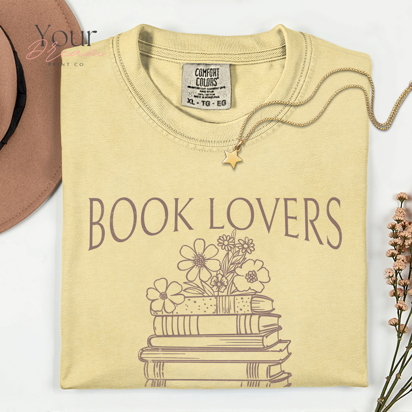 Book Lovers Social Club T-Shirt – Minimalist Reading Aesthetic Design