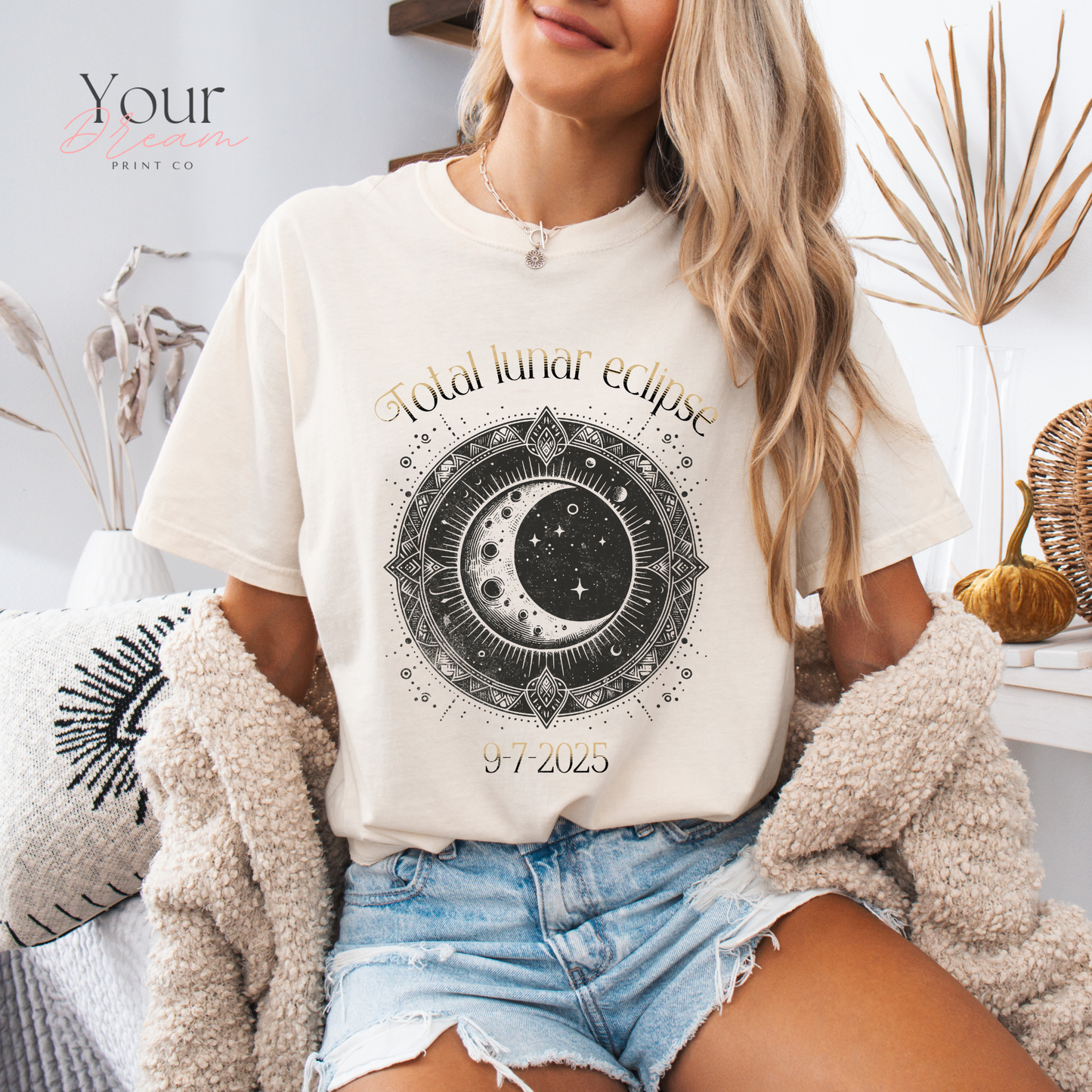 Total Lunar Eclipse 2025 Tshirt, Eclipse Lover Tshirt