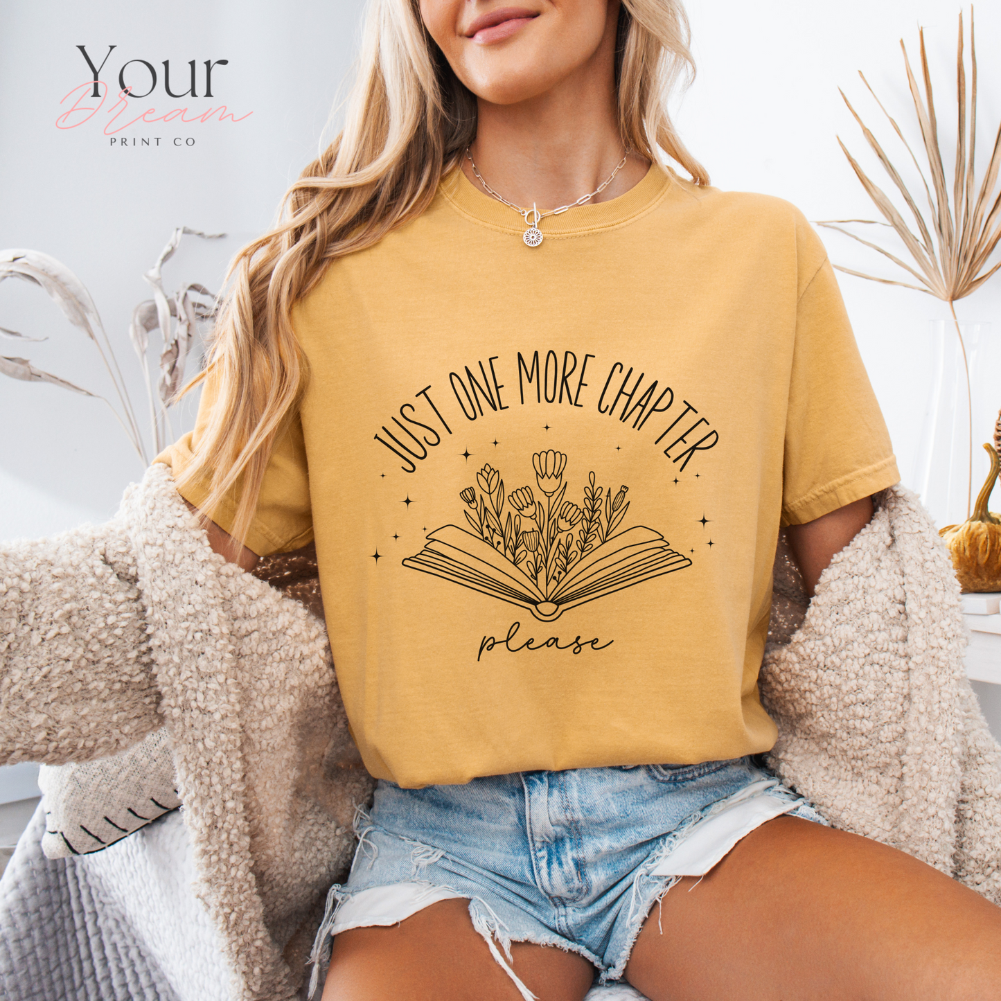 Book Lovers T-Shirt – Just One More Chapter Please with Minimalist Floral Book Design