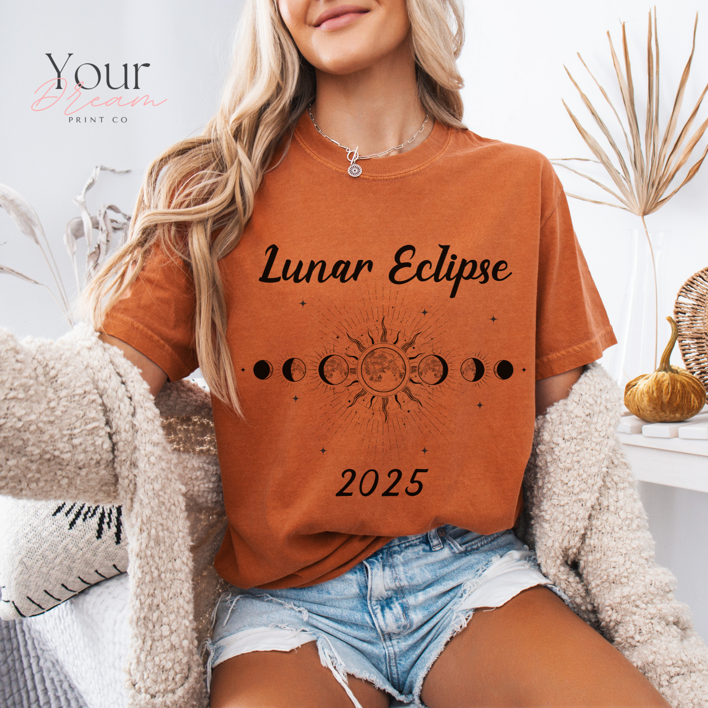 Lunar Eclipse 2025 T-shirt, Space Explorer Gift