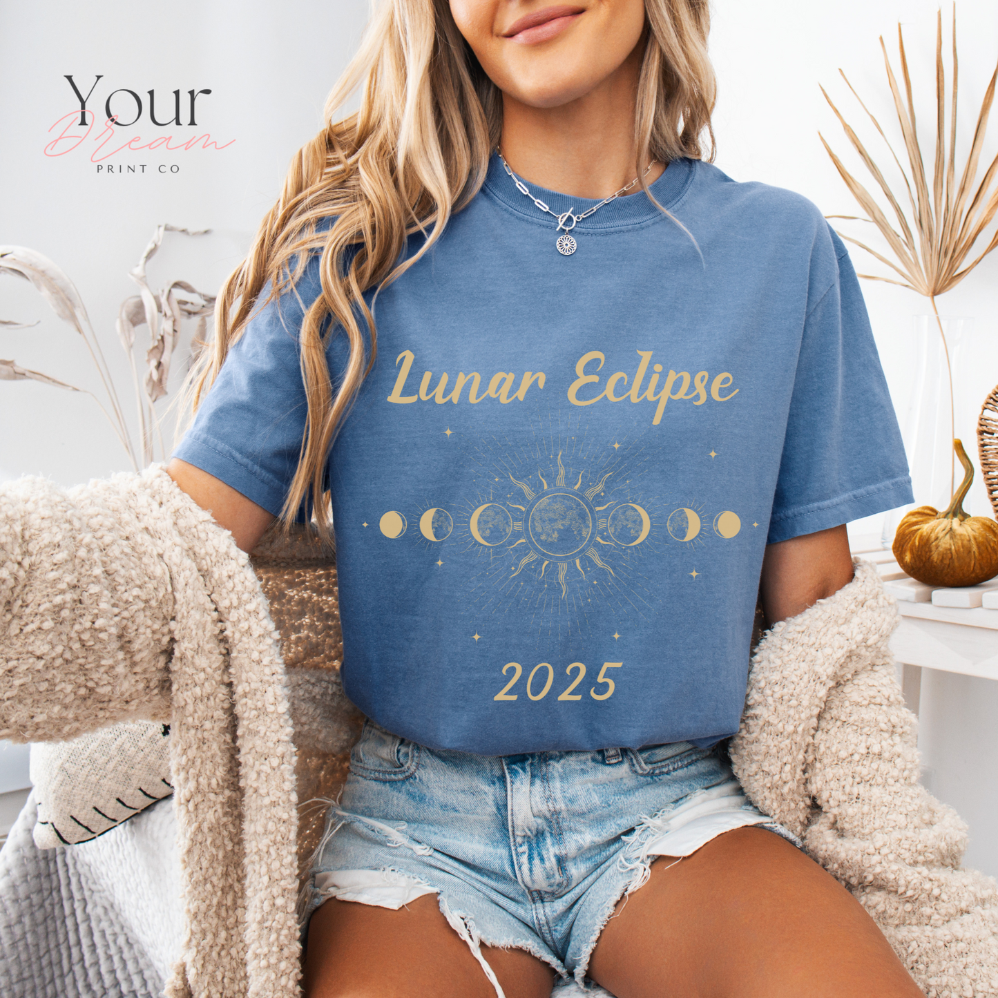 Lunar Eclipse 2025 T-shirt, Space Explorer Gift